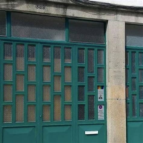 Saunas gay e bares de cruising em Porto .